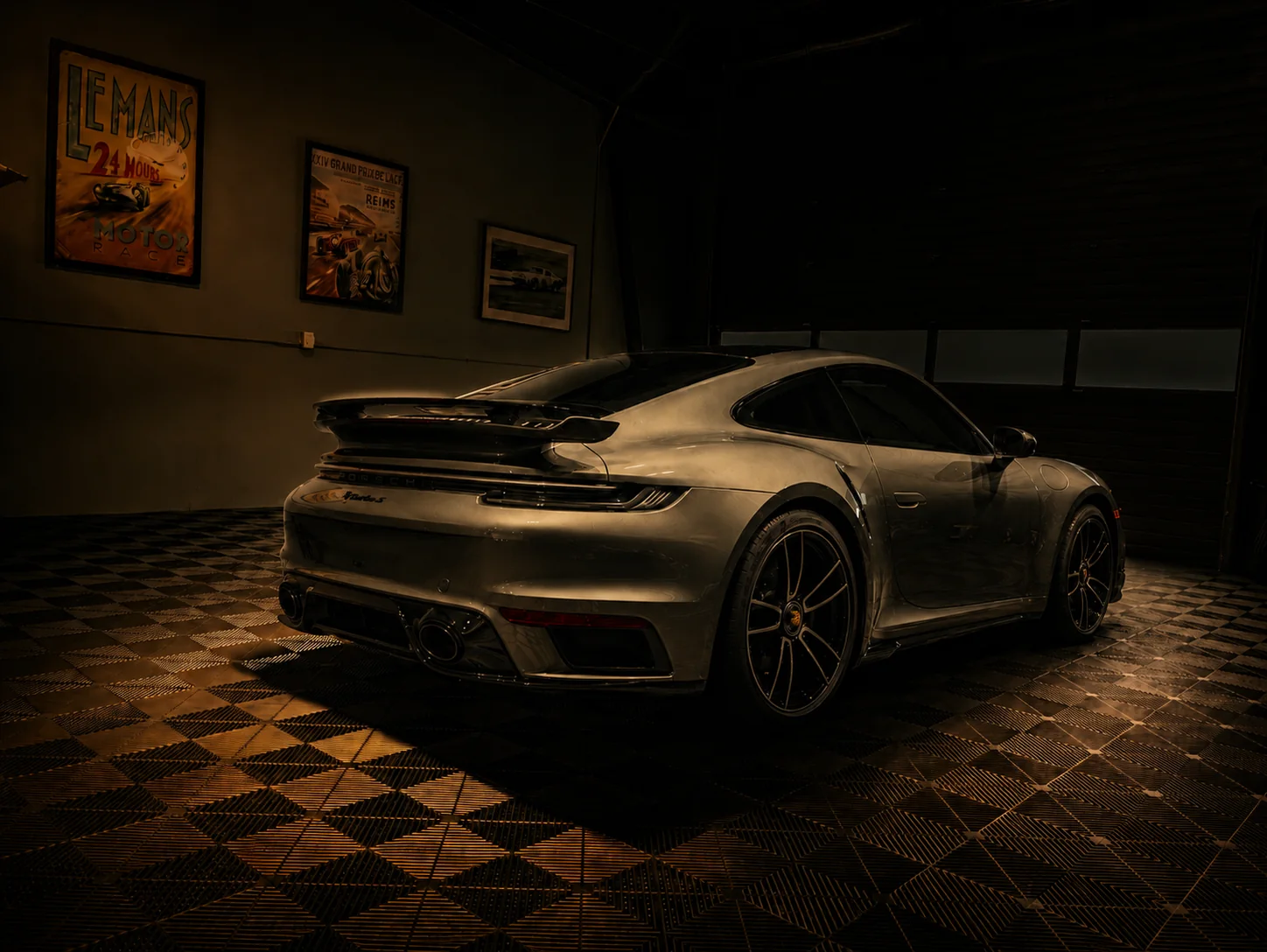 Porsche 911 Turbo S in the detailing studio